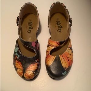 Goby Butterfly Shoes
